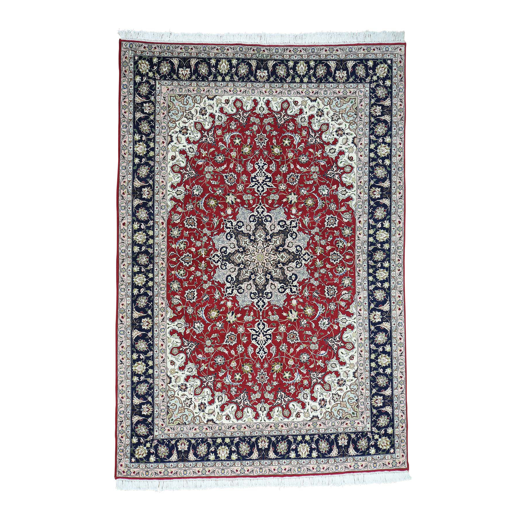 Traditional Silk Hand-Knotted Area Rug 6'6
